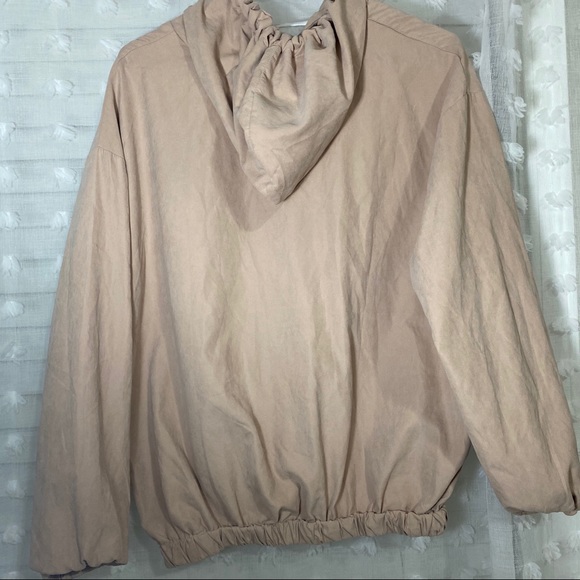 Salmon Wind Breaker - Picture 4 of 5